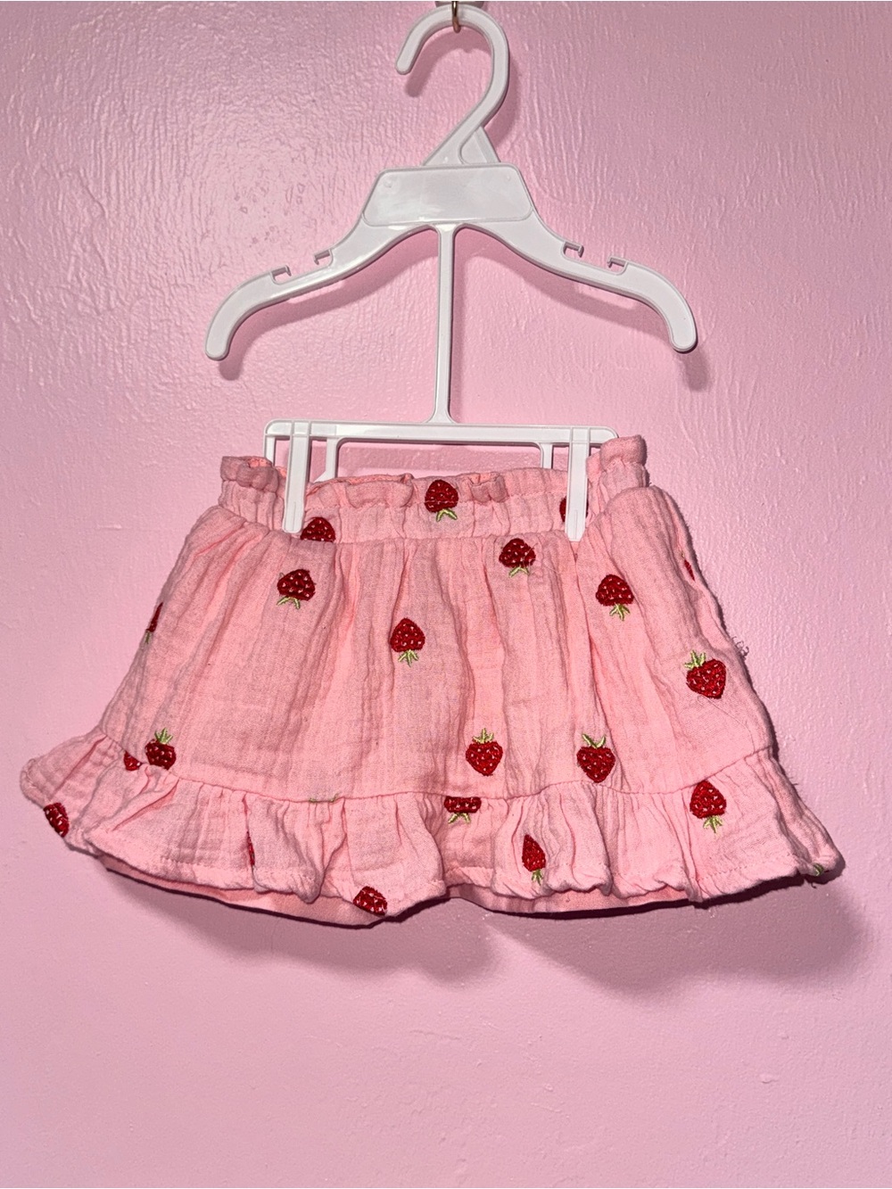 Pink Strawberry Ruffle Kids Matching Set - Picture 5 of 5